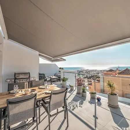 Nyaraló Luxurious Townhouse With View, 3 Terraces And Pool *